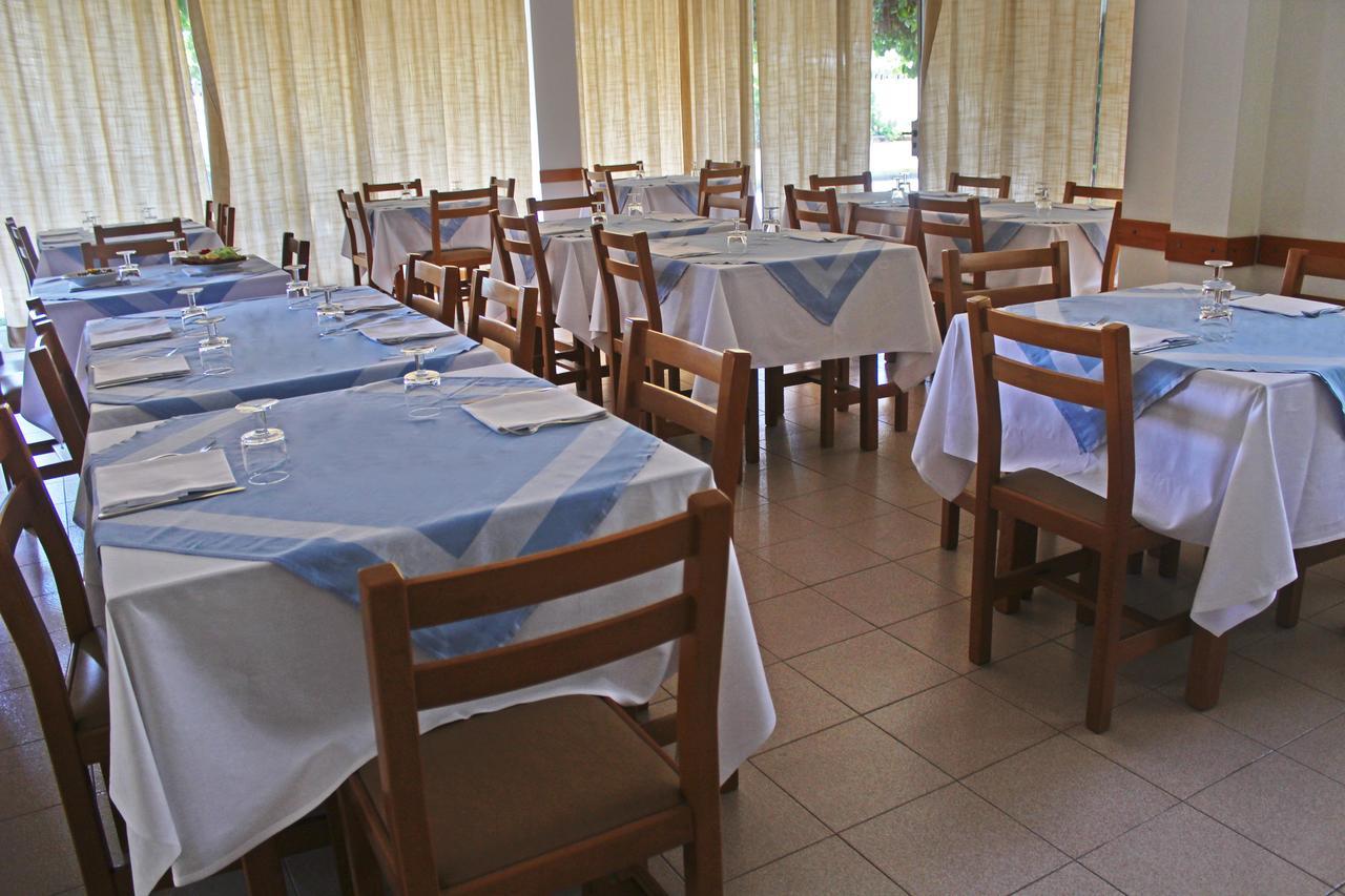 Montefiore Hotel *